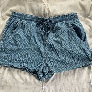 Universal Thread Cloth Shorts